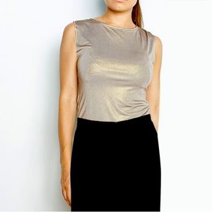 Crew neck sleeveless metallic gold top Size S